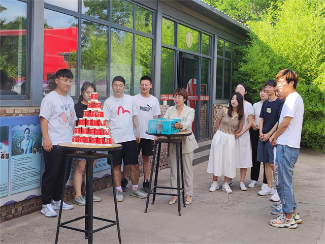 刘婷婷:永不停步的教育修行者